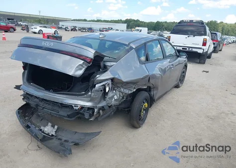 2025 Kia K4 Ex из США, поврежденный, VIN 3KPFU4DE8SE131327